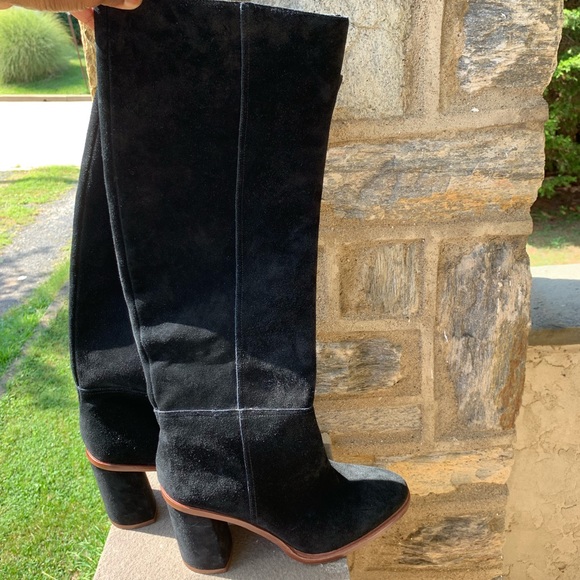 🦋 🎉HP 🎉 Black Vince Camuto Tall Shaft Boots - Picture 6 of 6